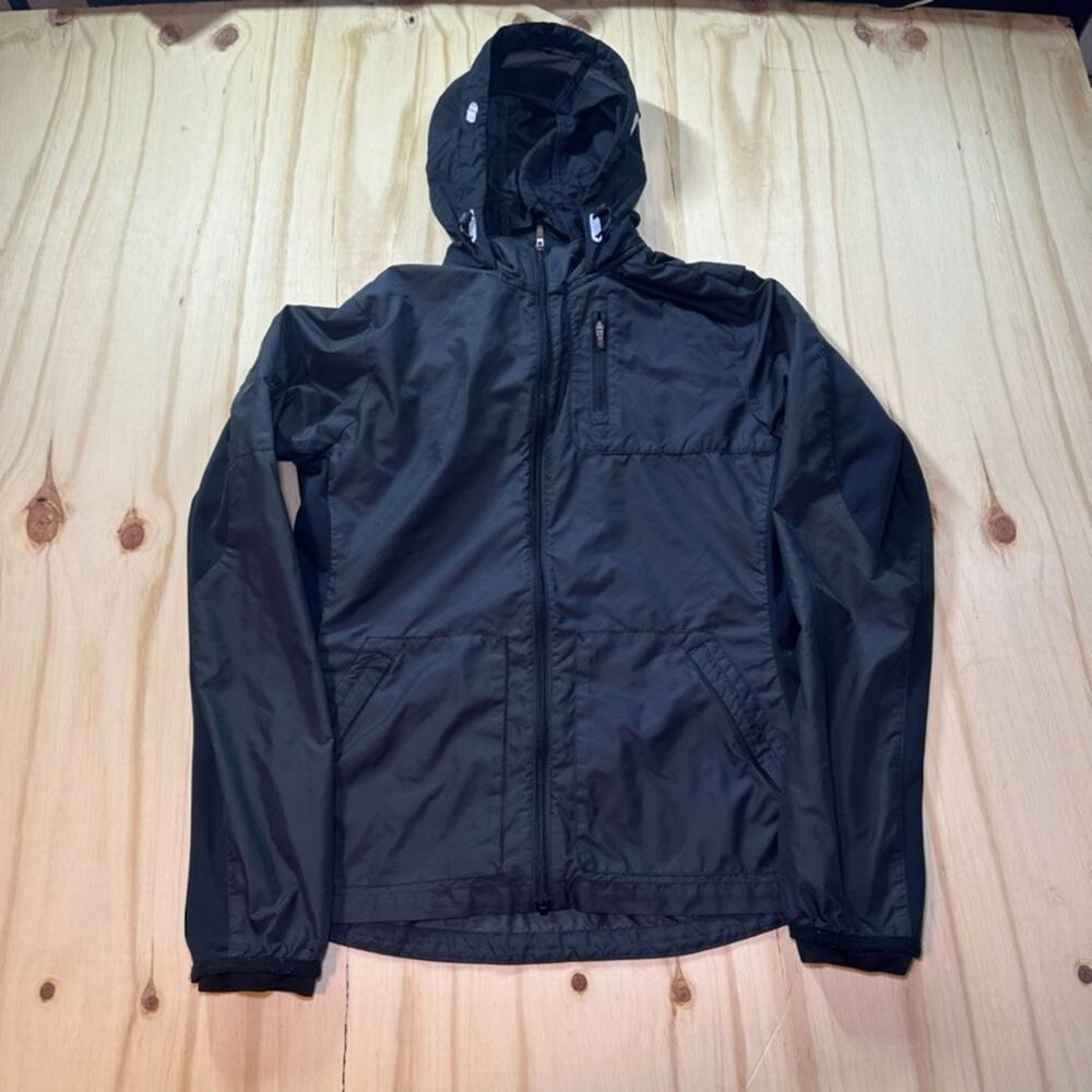 Nike Storm Fit Hooded Lightweight Running Jacket Women’s Size M Black Hiking